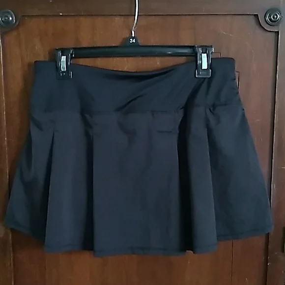 Black Athletic Skirt SKORT Sz M ☆ HIND Shorts - Picture 3 of 8